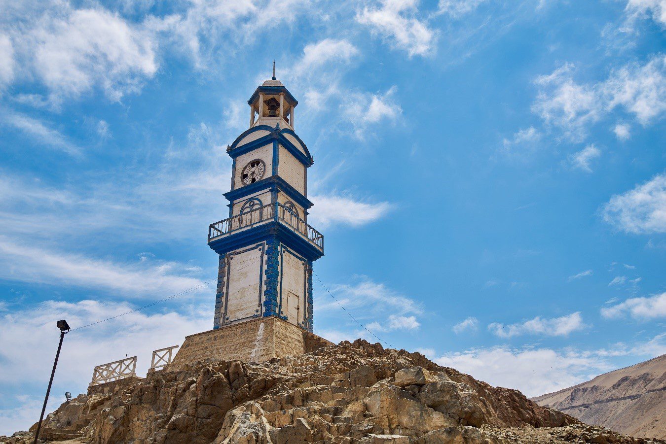 Lugares Turísticos torre reloj pisagua